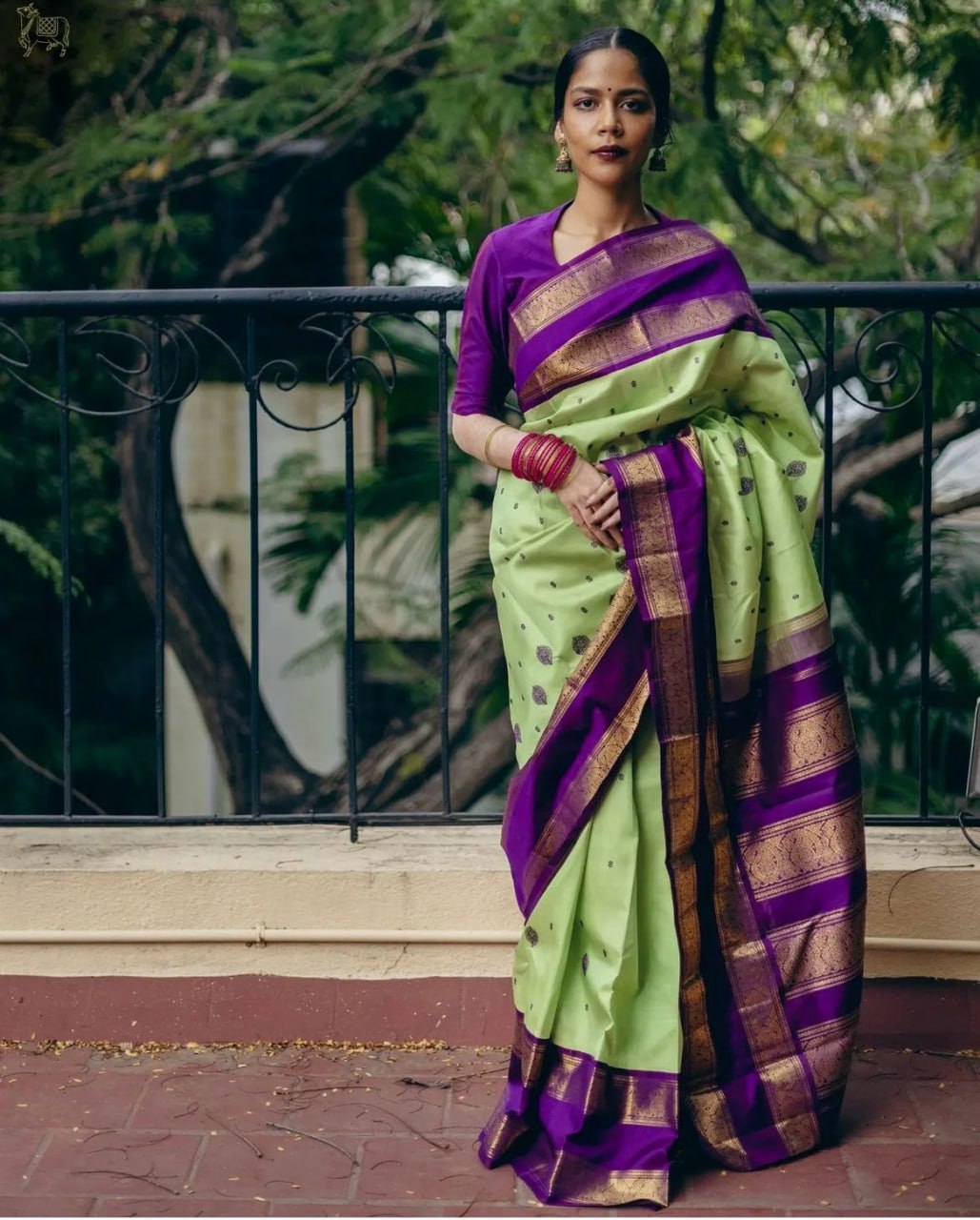 Elegant Banarasi Soft Silk Saree with Gold Zari Weaving & Rich Traditional Finish | 5.5 M Length | 1 Color | Premium Craftsmanship YNF